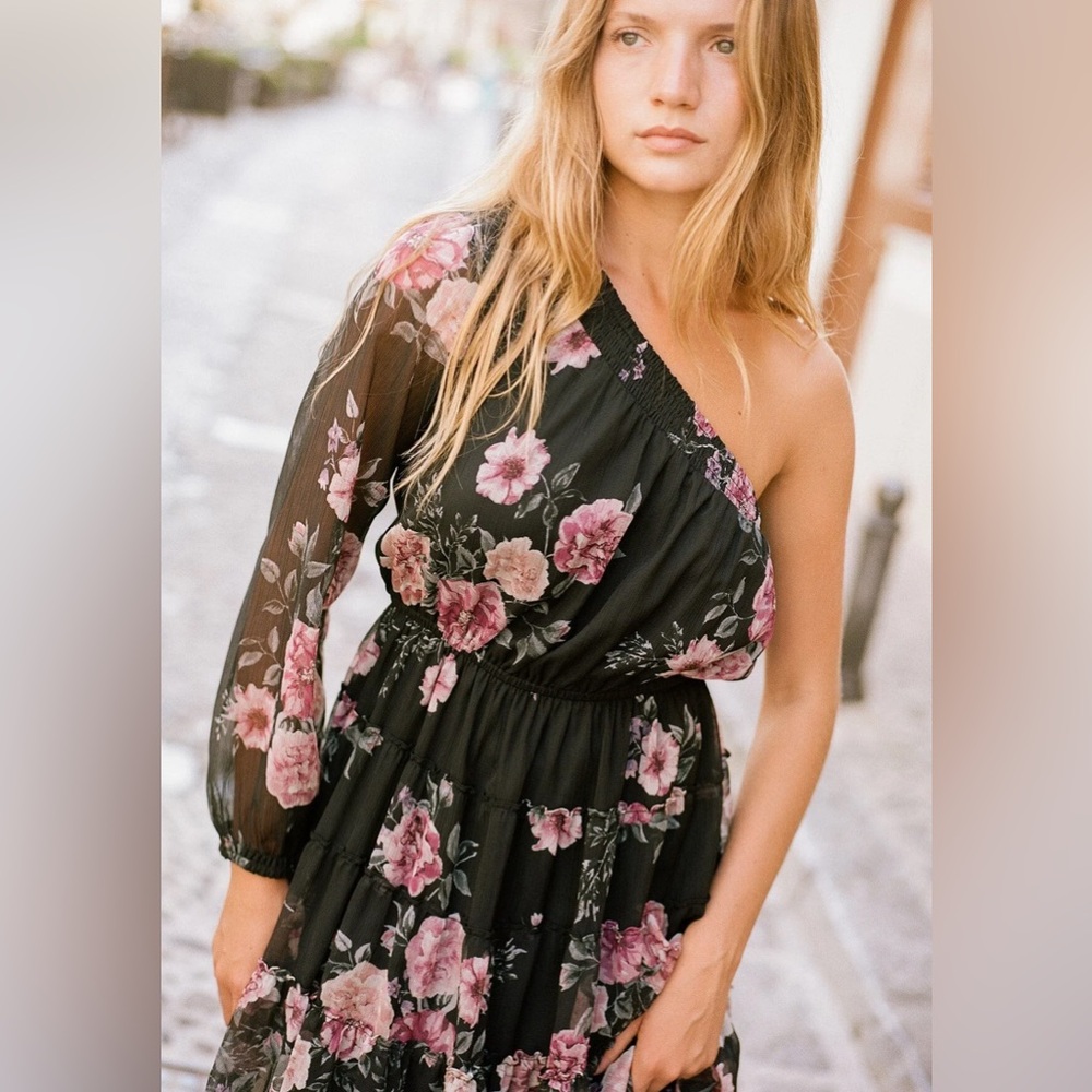Lovestitch Dress